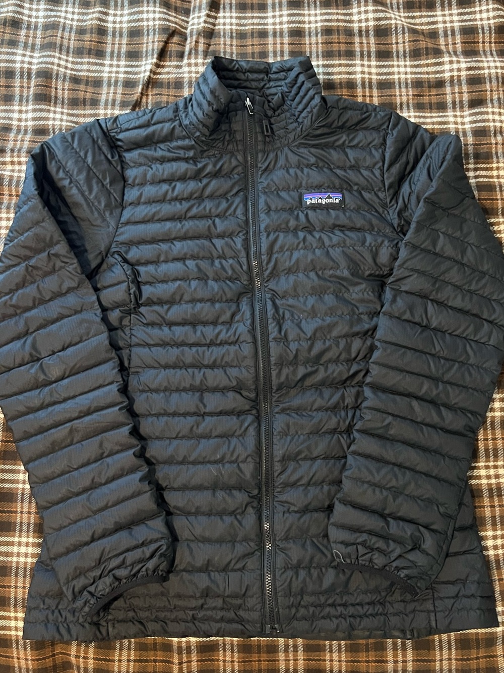 Patagonia Black Women's Lightweight Packable Puffer Down Jacket